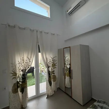 Vabonti House Ferienhaus Nea Iraklitsa